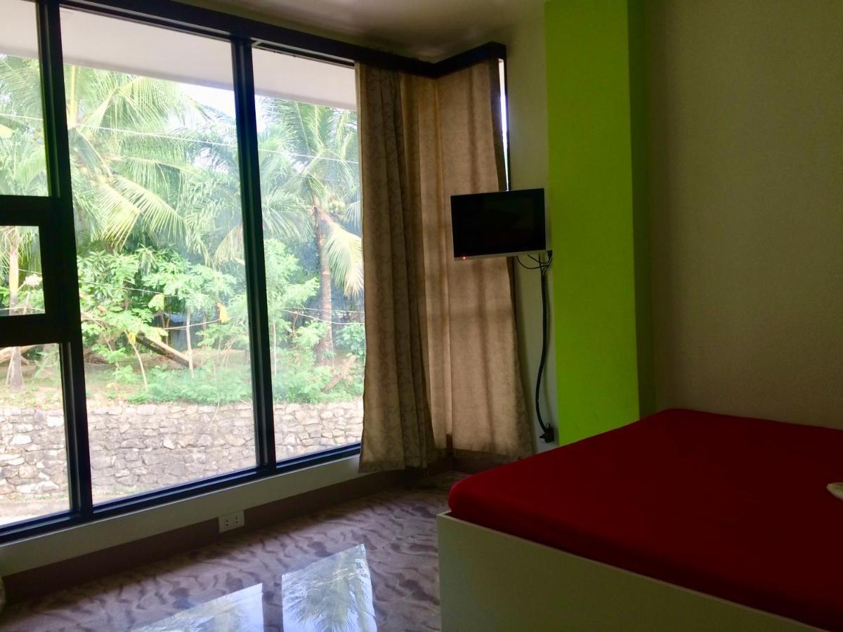 Lcf - Bb Hotel Romblon Exterior photo